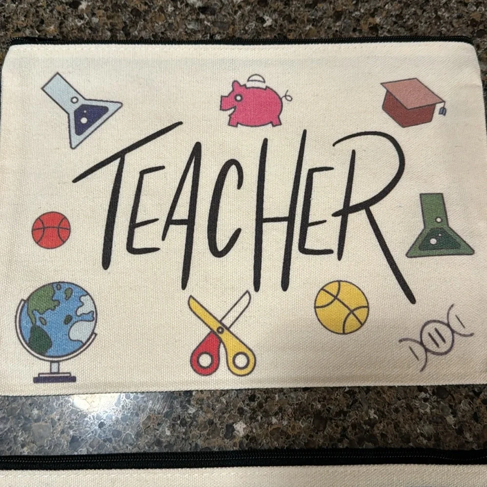 NEW Set of 4 Teacher Bags for pencils or other supplies